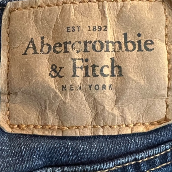 Abercrombie & Fitch Super Skinny 5 in the Fly Jeans - Picture 5 of 9